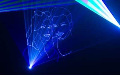 Lasershow zur Hochzeit für Sandy und Arol