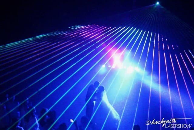 Lasershow Laserstrahlen Hochzeit